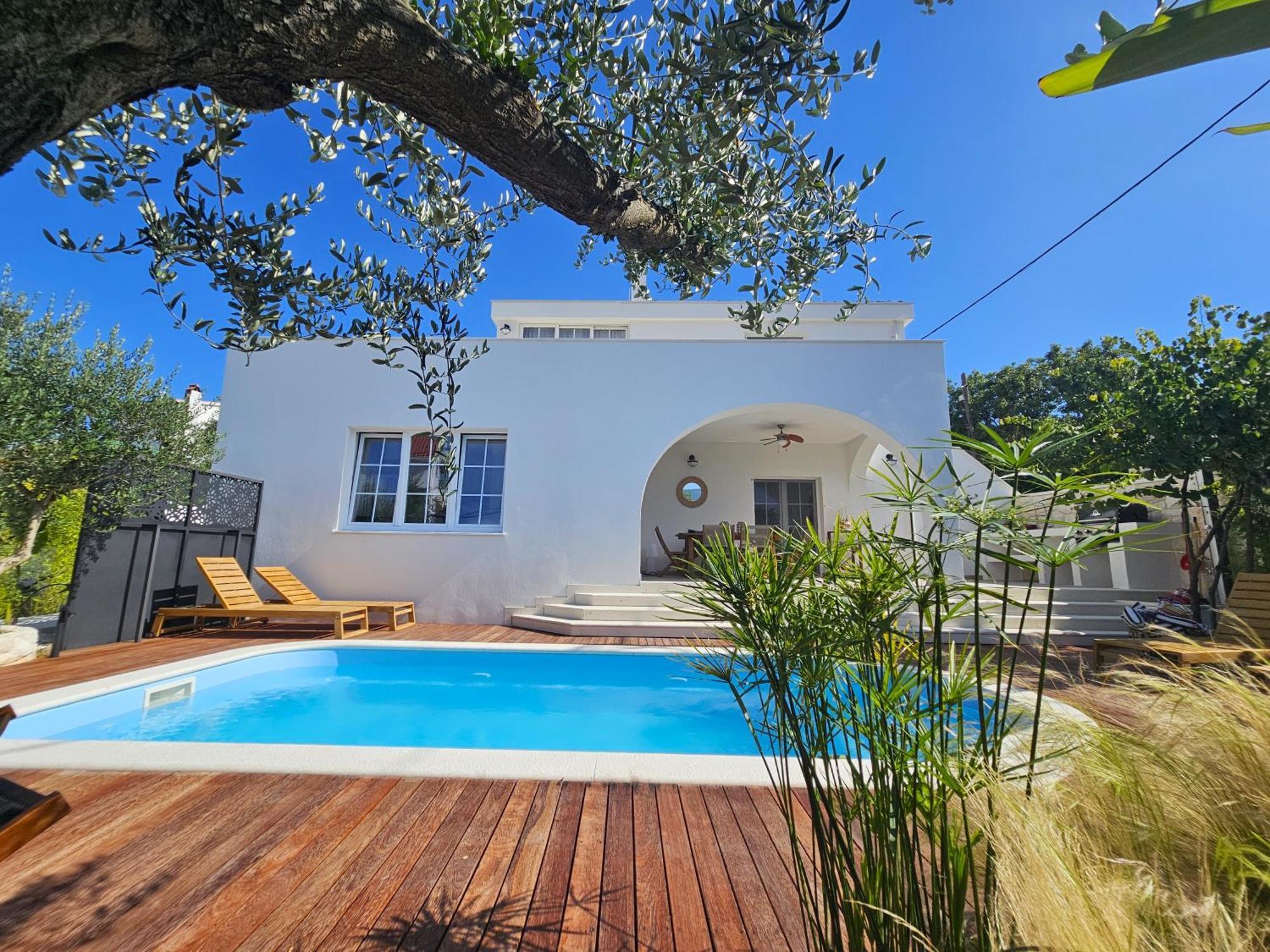 The Three Flowers Pool House Trogir Ngoại thất bức ảnh