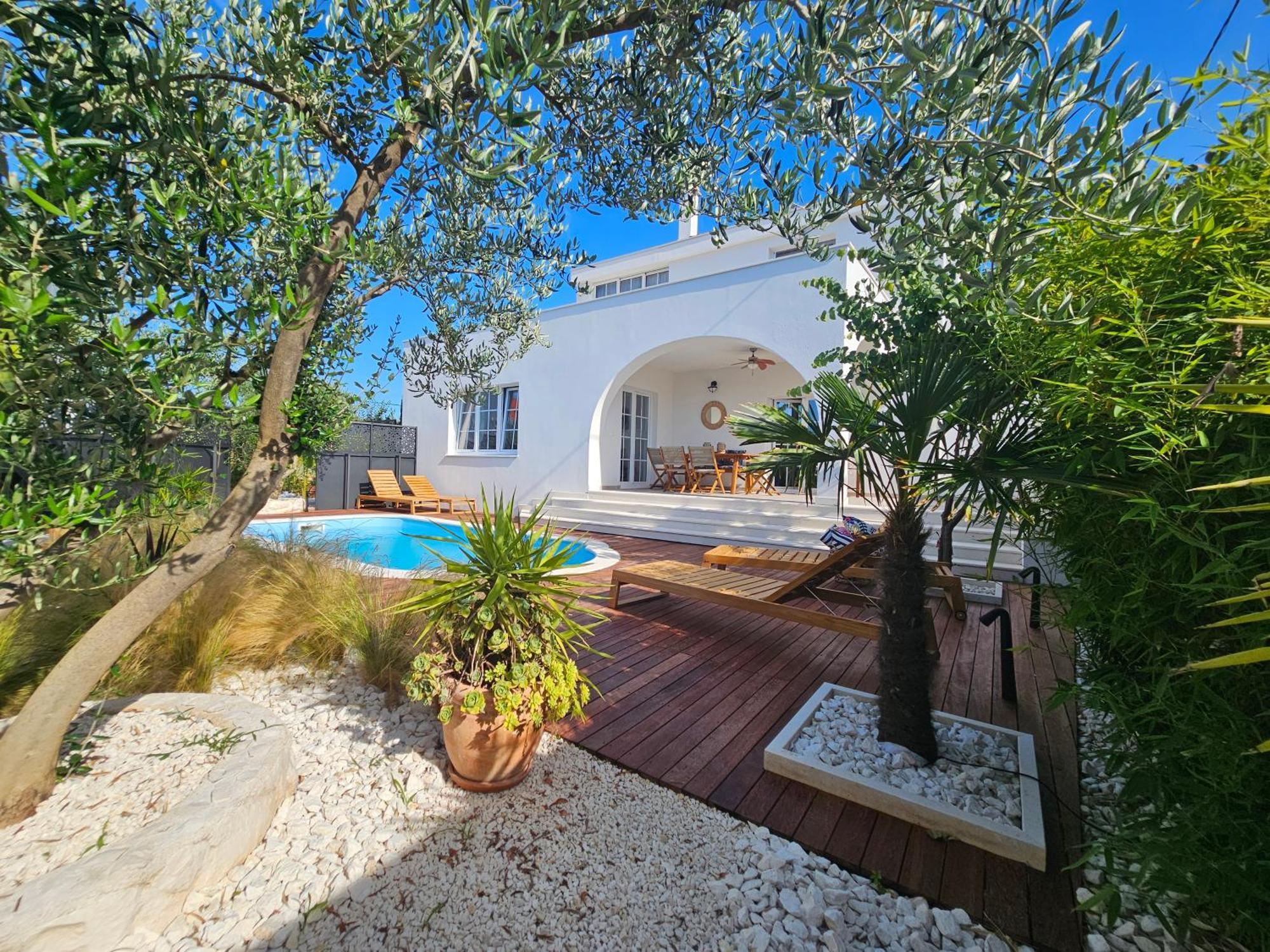 The Three Flowers Pool House Trogir Ngoại thất bức ảnh