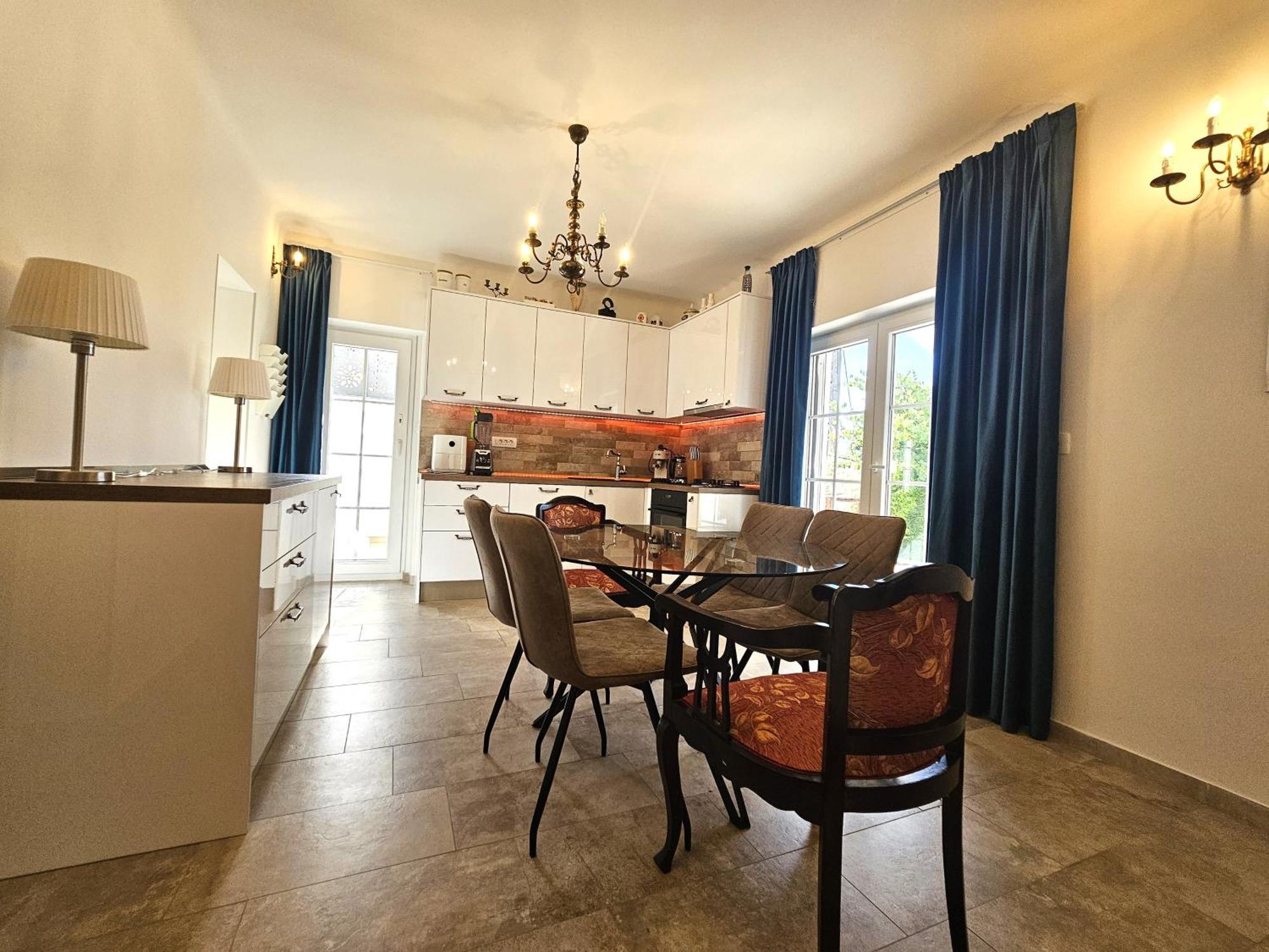 The Three Flowers Pool House Trogir Ngoại thất bức ảnh