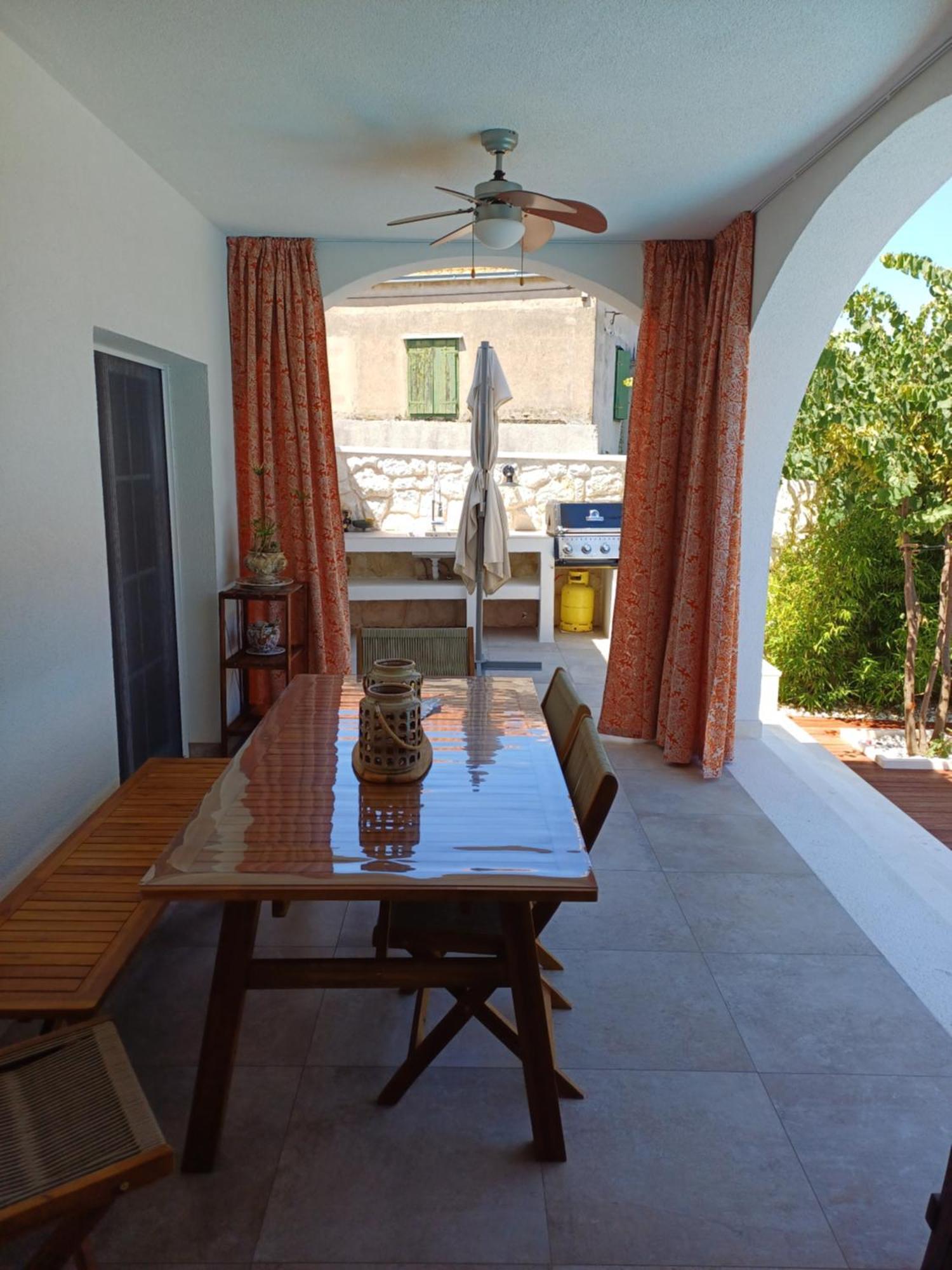 The Three Flowers Pool House Trogir Ngoại thất bức ảnh
